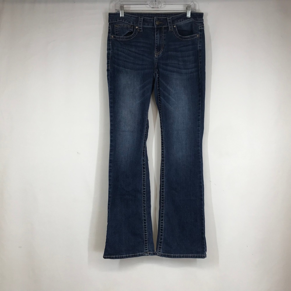 Shyanne Women Bootcut Jeans Medium Wash Embroidered Flap Pockets Size 30 Regular
